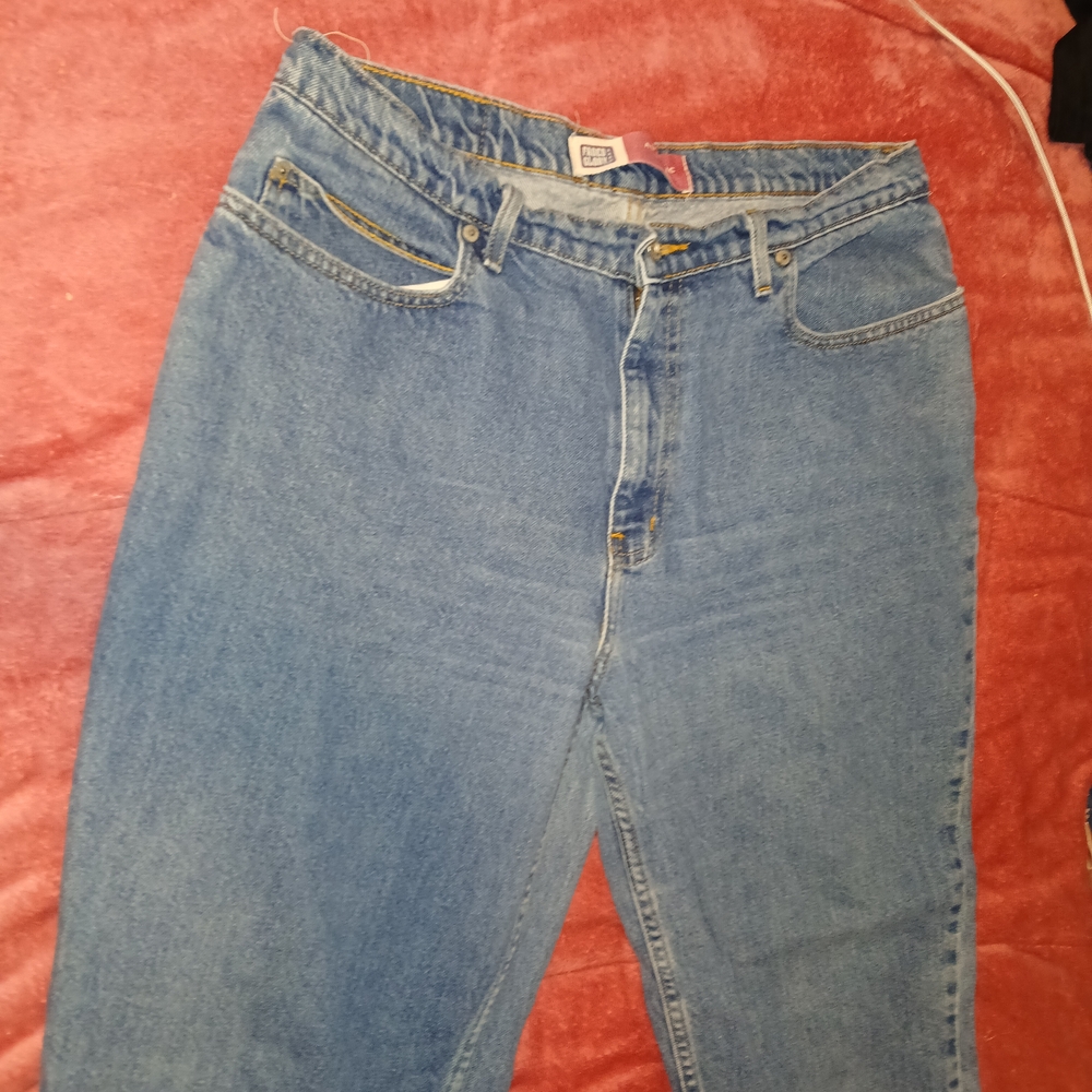 Faded Glory Jeans Co. Light Wash Denim Jeans View 3